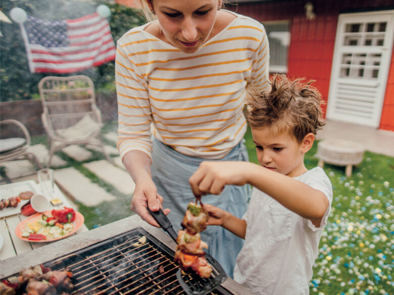 bic_photos-4tiers03-outside